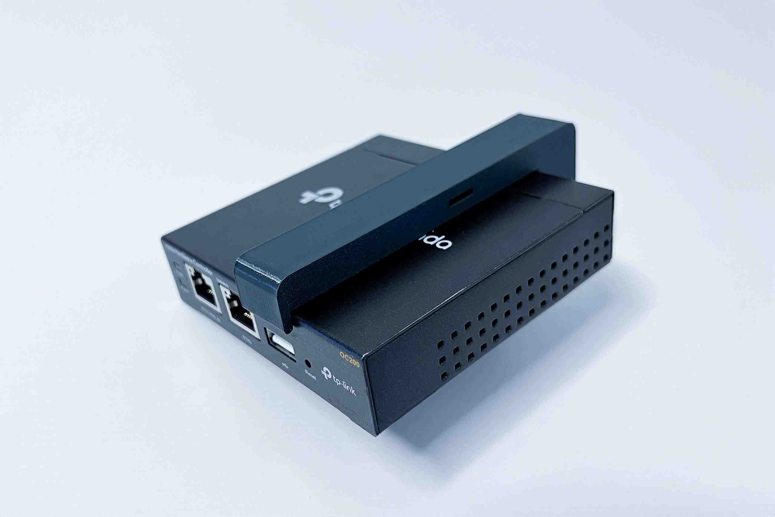 TP-Link D-TPDIN100 Držák na DIN lištu pro OC200,  OC220,  SF1005xx,  SG105xx,  SG1005xx,  šedý7 