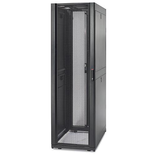 APC NetShelter SX 42U 750 mm široká x 1200 mm hlboká skriňa s bočnicami čierna0 