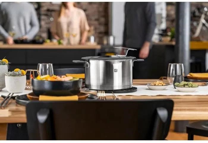 Zwilling Simplify sada 5 nerezových hrnců s poklicemi, slévací poklice, 18/10 nerezová ocel6 