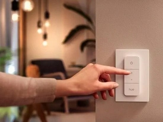 BAZAR - PHILIPS Hue Dimmer Switch V2 - Přepínač - POŠKOZENÝ OBAL4 