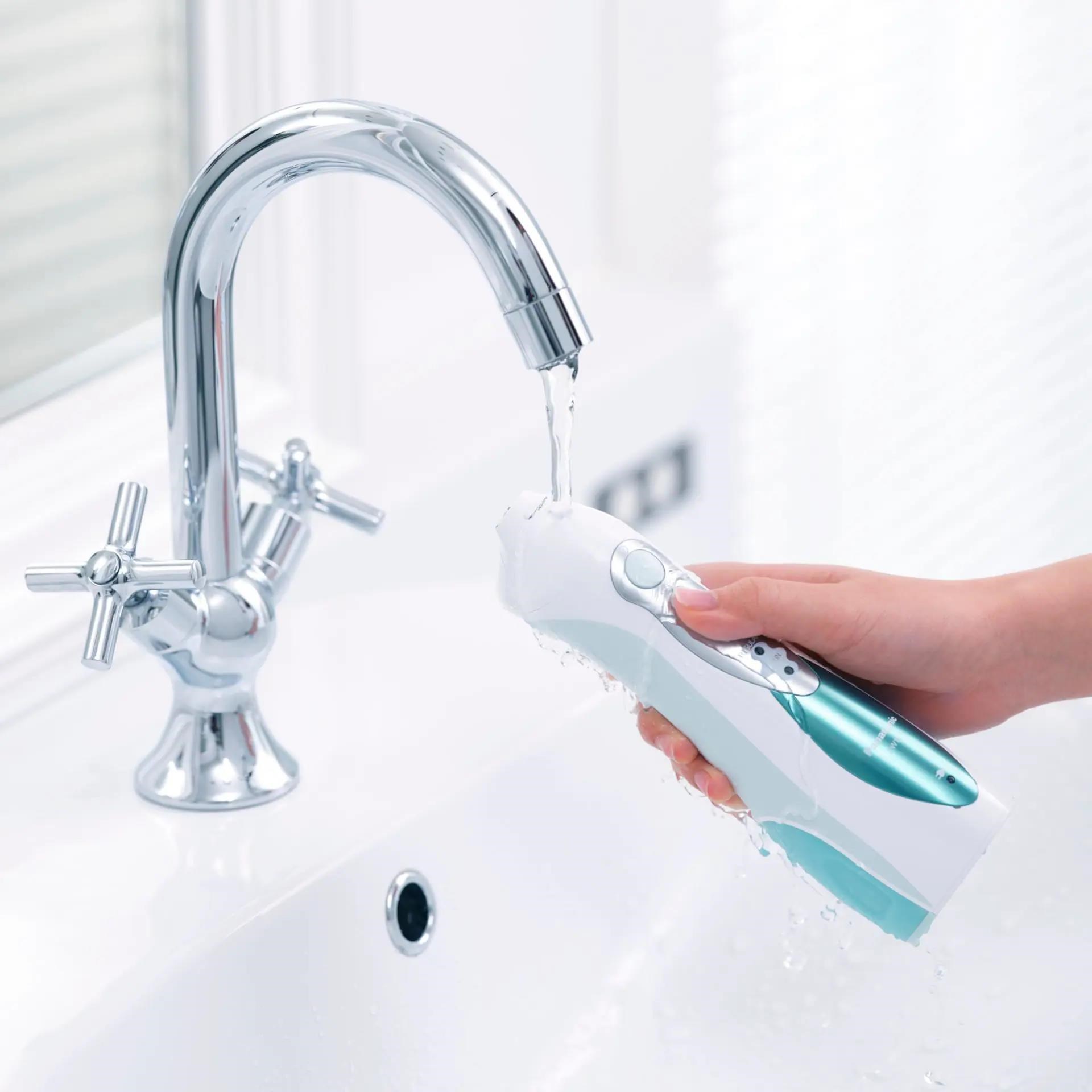 Panasonic EW1313G303 ústní sprcha s tryskou, IPX7, až 590 kPa, 130 ml, ortodontická tryska7 