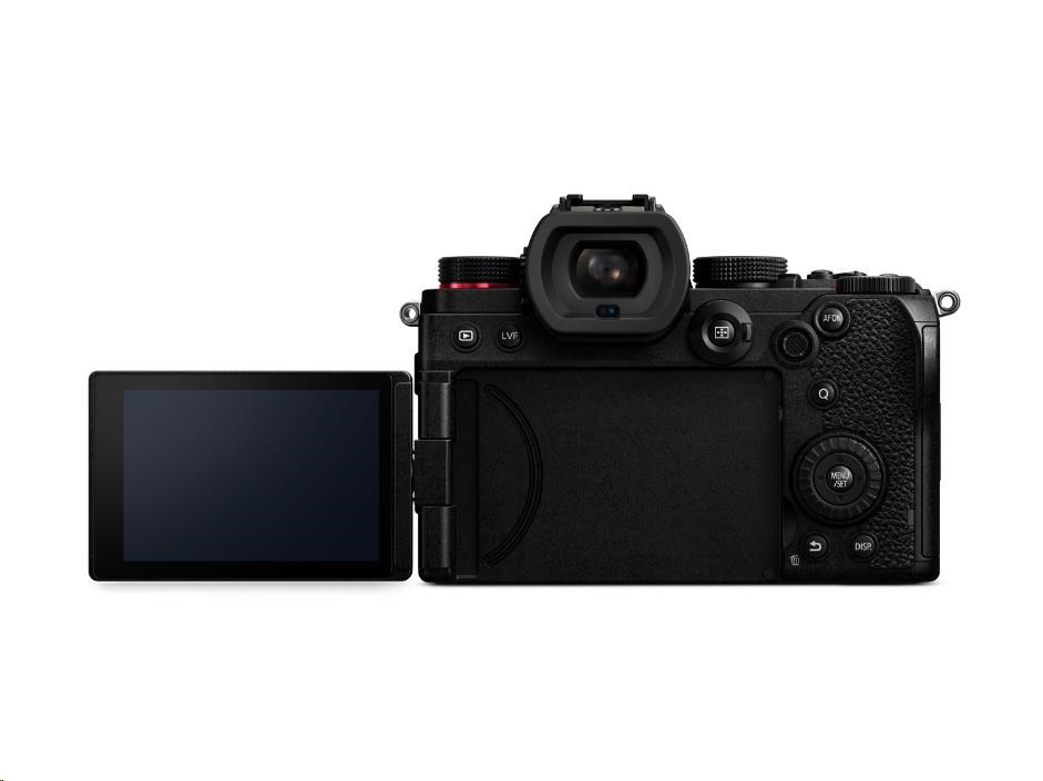 Panasonic Lumix S5D + 18-40 mm7 