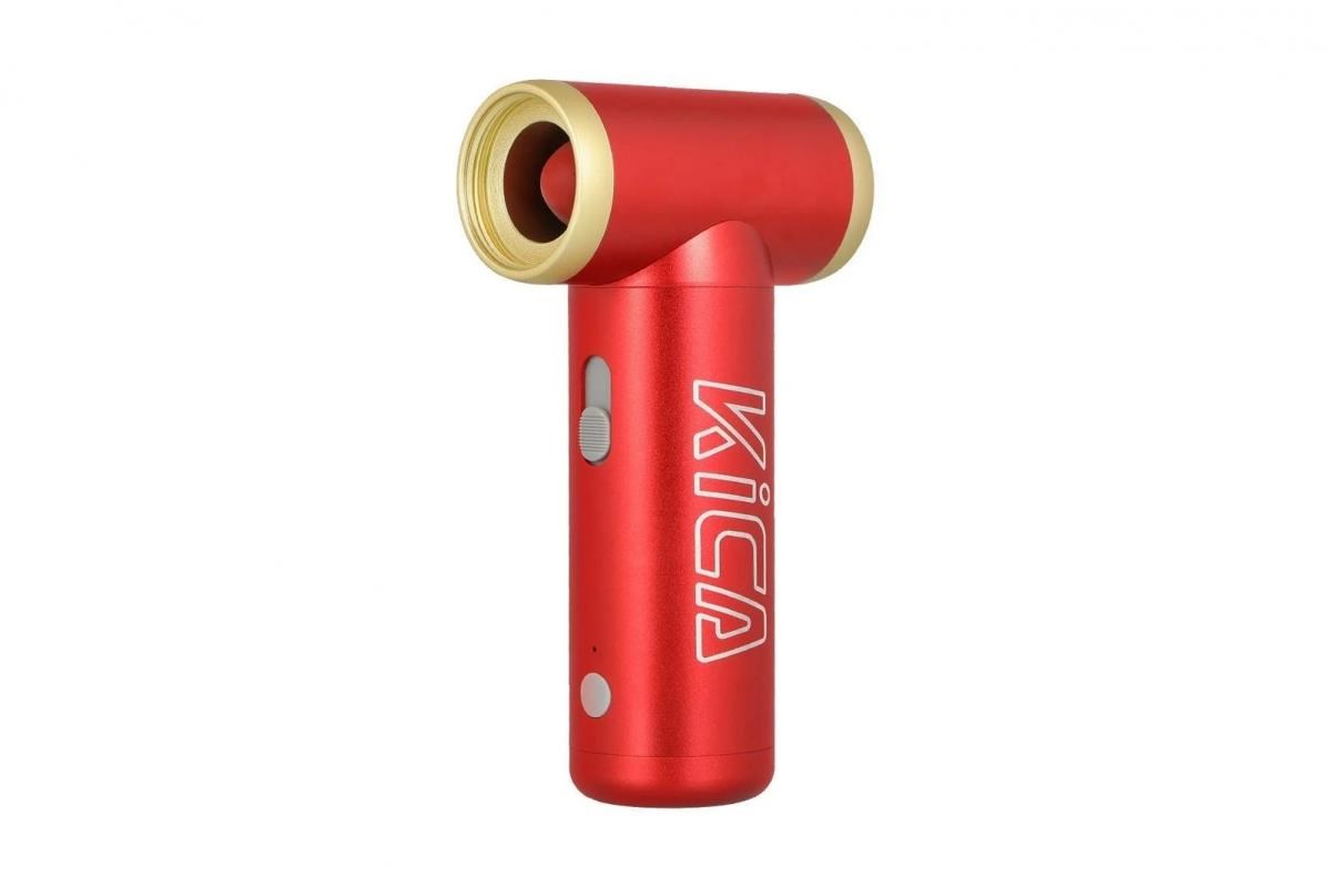 KiCA Jet Fan 2S ventilátor,  117 000 otáček za minutu,  funkci odsávání vzduchu,  turbo tlačítko,  červená0 