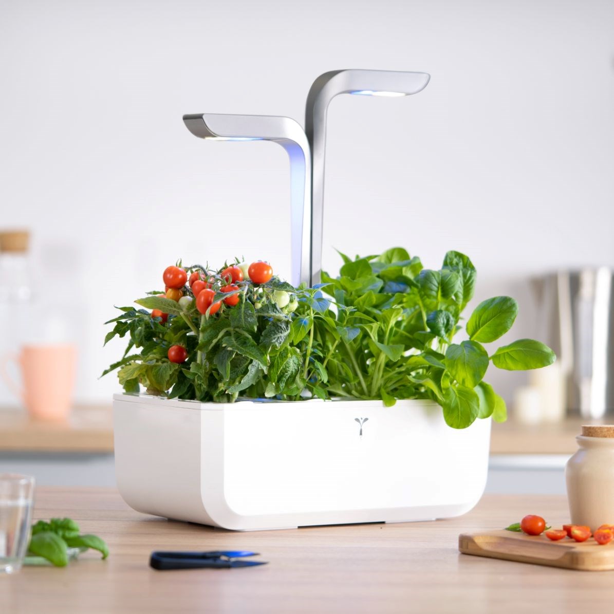 Véritable SMART - Automatický květináč s regulací osvětlení,  bílá6 