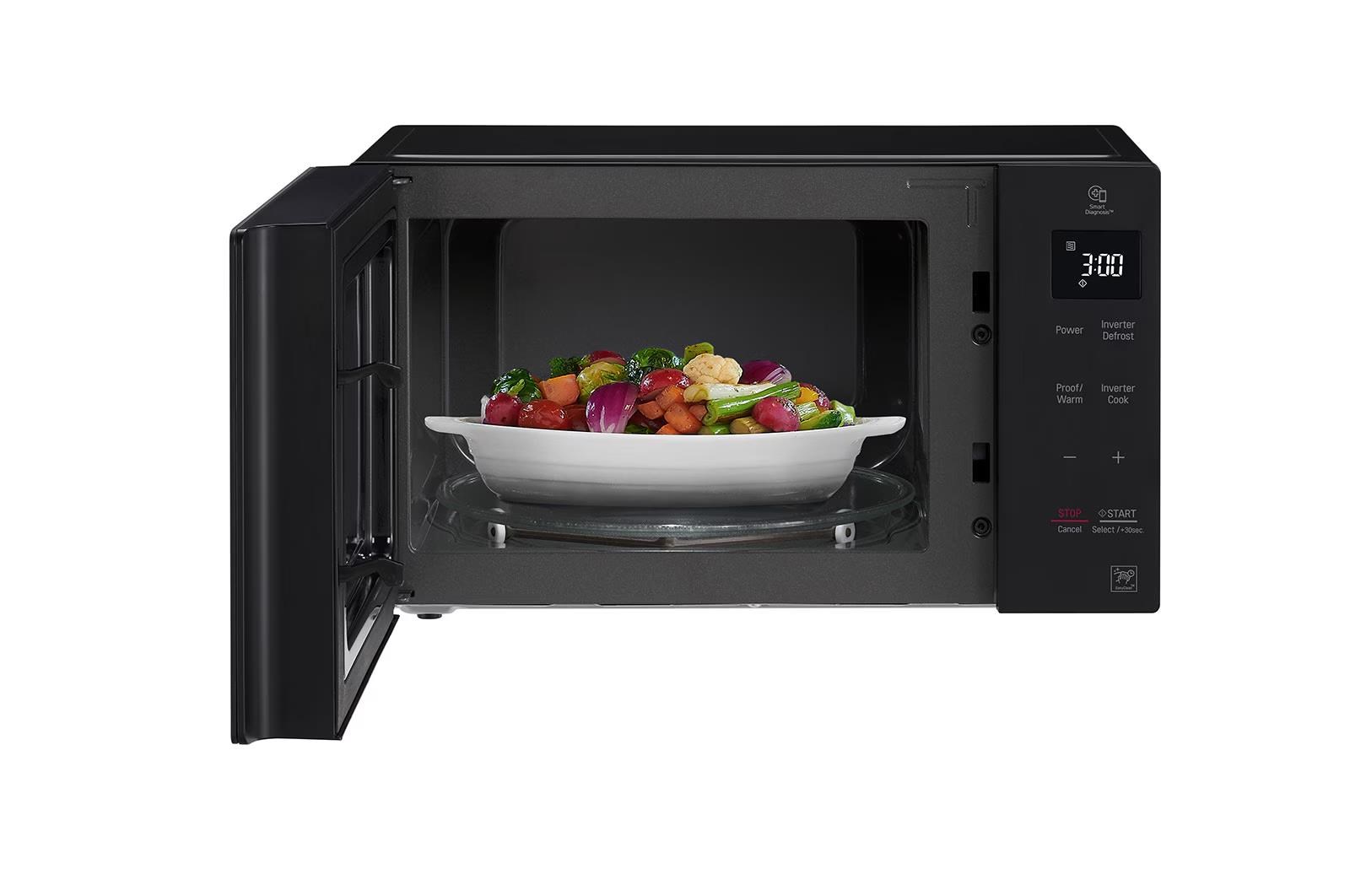 BAZAR - LG NeoChef mikrovlnná trouba, 1000 W, 25 l, displej, černá - Poškozený obal /  kosmetická vada2 