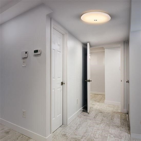 Solight LED stropní světlo PLAIN s PIR sensorem,  18W,  1260lm,  3000K,  kulaté,  33cm7 