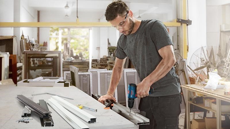 Bosch GSB 120-LI akumulátorový kombinovaný šroubovák1 