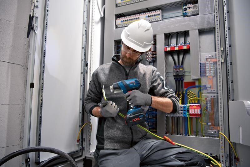 Bosch GHG 18V-50 akumulátorová horkovzdušná pistole3 
