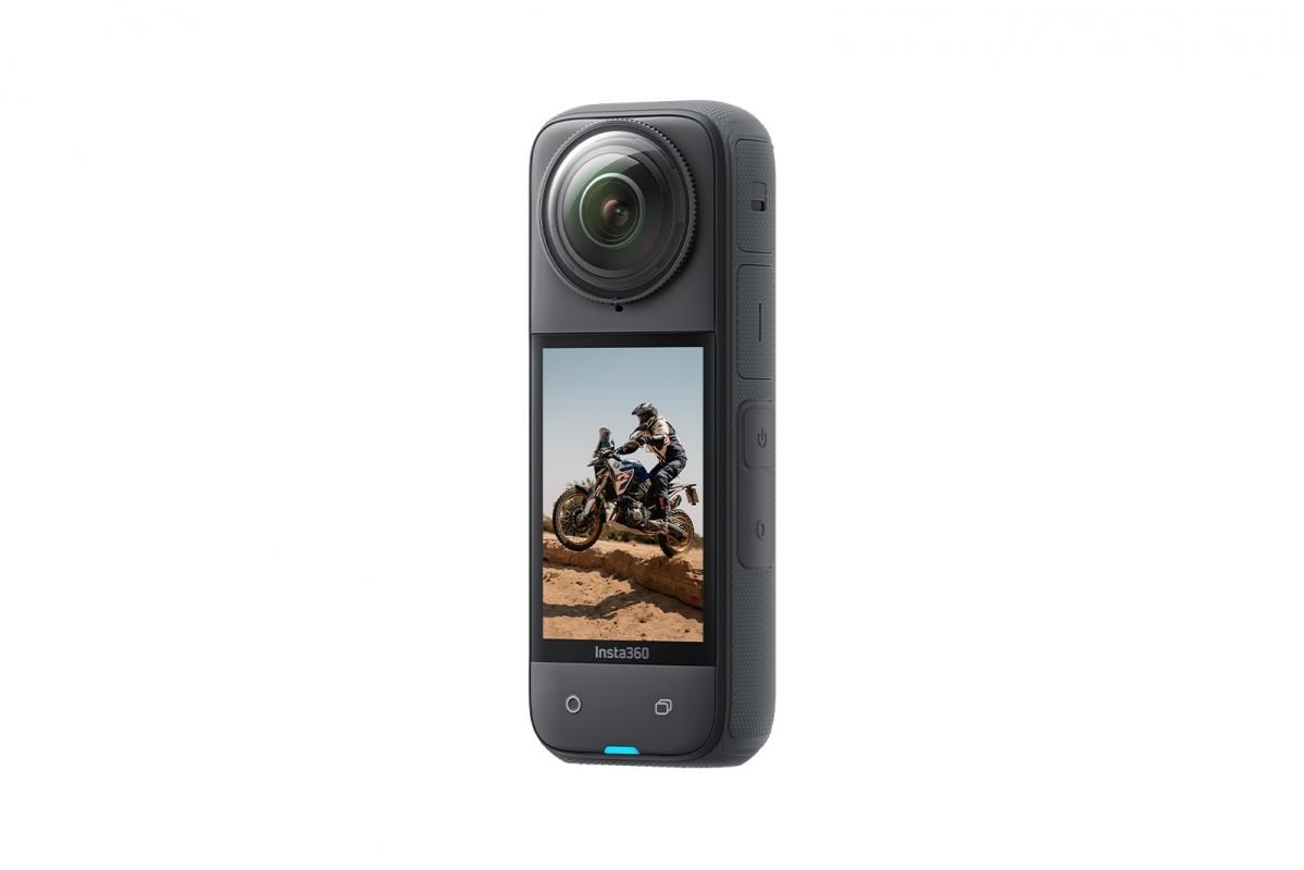 Insta360 X4 BMW limitovaná edice akční kamera, 8K  30 fps, 4K až 100 fps, 6osý gyroskop, 360° záběr, Active HDR1 