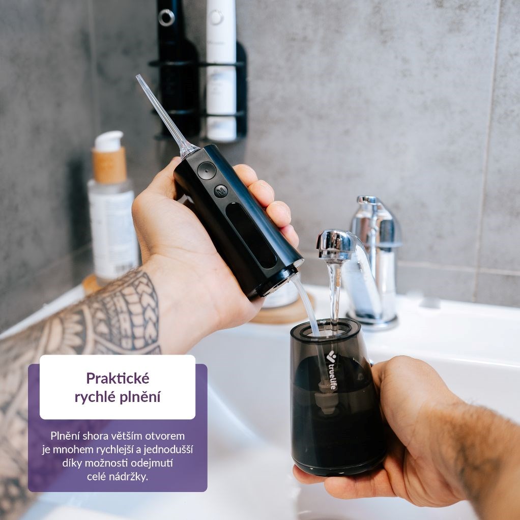 TrueLife AquaFloss Compact L100 Black - ústní sprcha2 