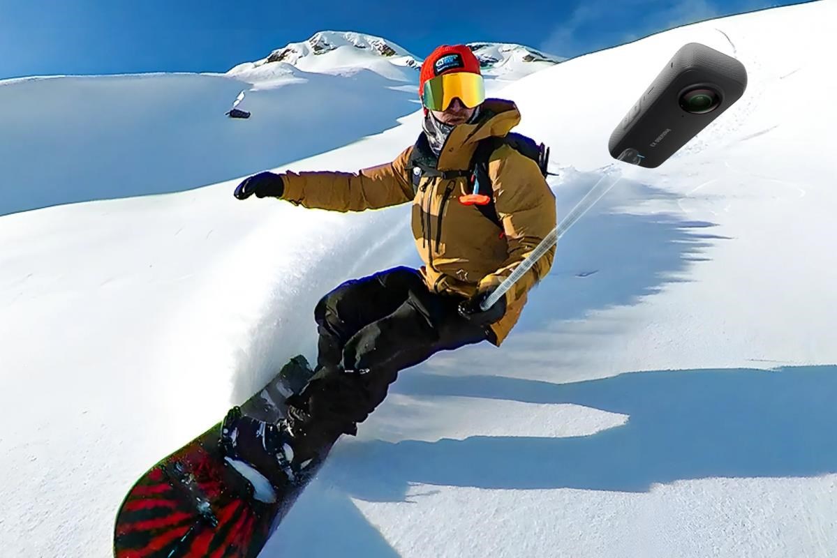 Insta360 Action Invisible selfie tyč4 