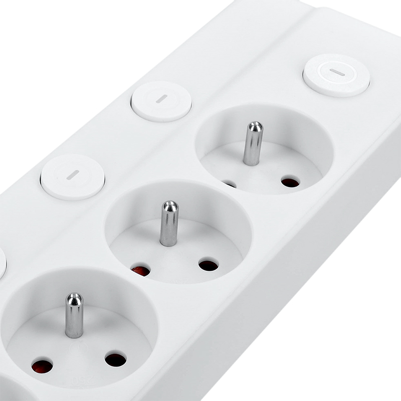 Solight 6z prodlužovací přívod, 3m, 3 x 1mm2, bílý, 6+1 vypínač4 