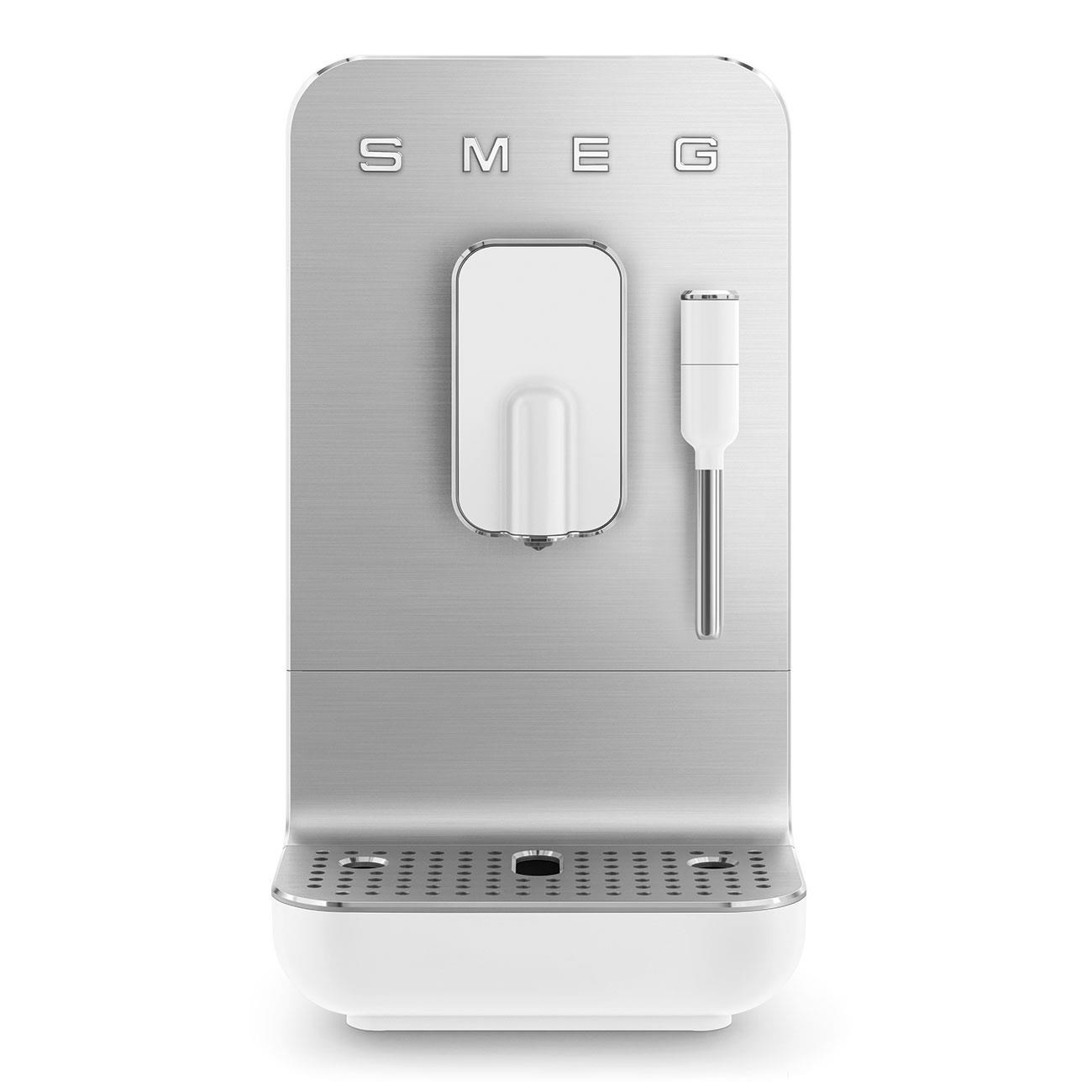 BAZAR - SMEG BCC12WHMEU automatický kávovar,  1350 W,  19 bar,  vestavěný mlýnek,  1.4 l nádoba na vodu,  opraveno