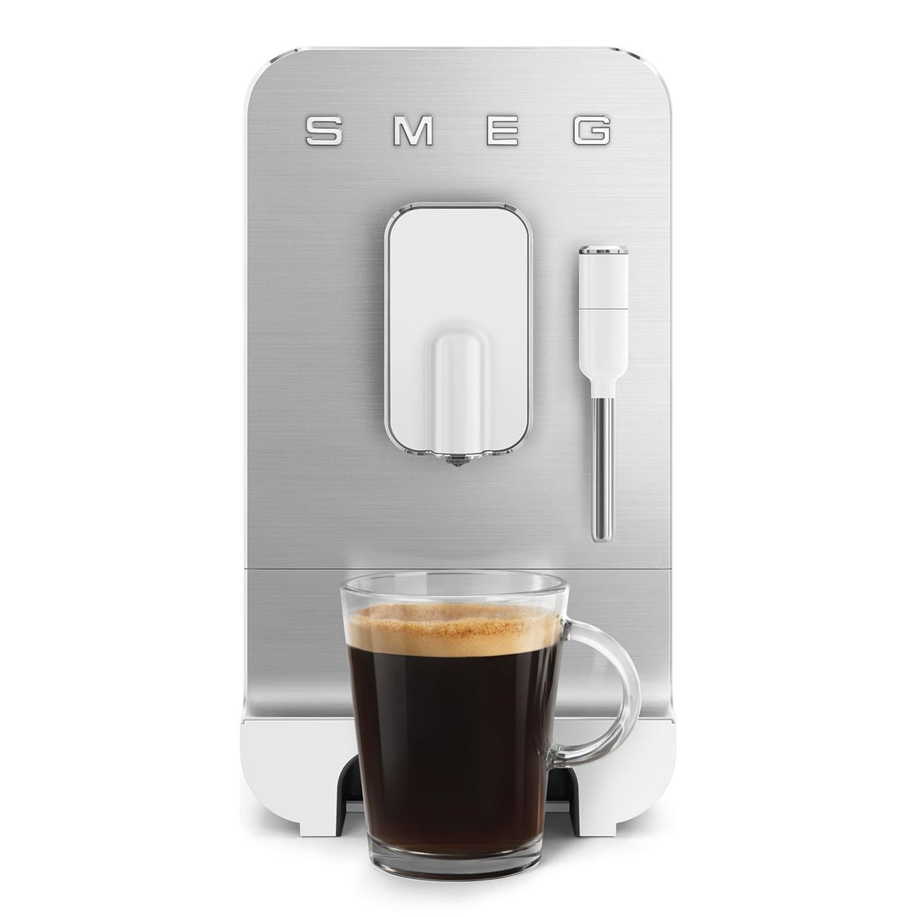 BAZAR - SMEG BCC12WHMEU automatický kávovar,  1350 W,  19 bar,  vestavěný mlýnek,  1.4 l nádoba na vodu,  opraveno9 