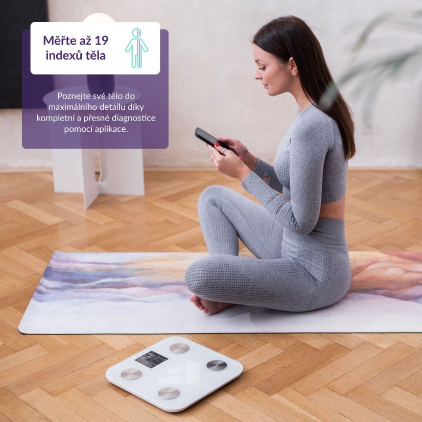 BAZAR - TrueLife FitScale W6 BT - Bioelektrická impedanční bluetooth váha - bílá - Poškozený obal (Komplet)3 