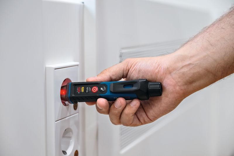 Bosch GVD 1000-17 bezkontaktní zkoušečka napětí4 