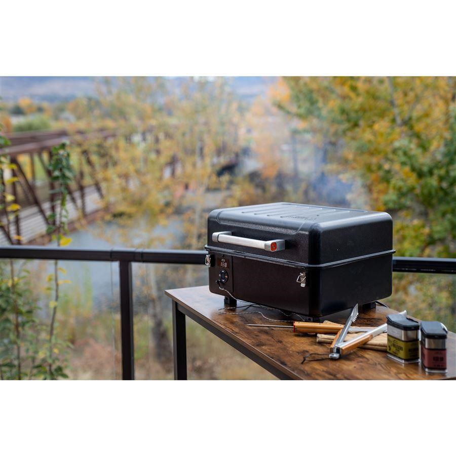 Traeger Ranger peletový gril8 