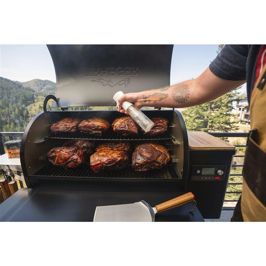 Traeger IRONWOOD 885 peletový gril8 