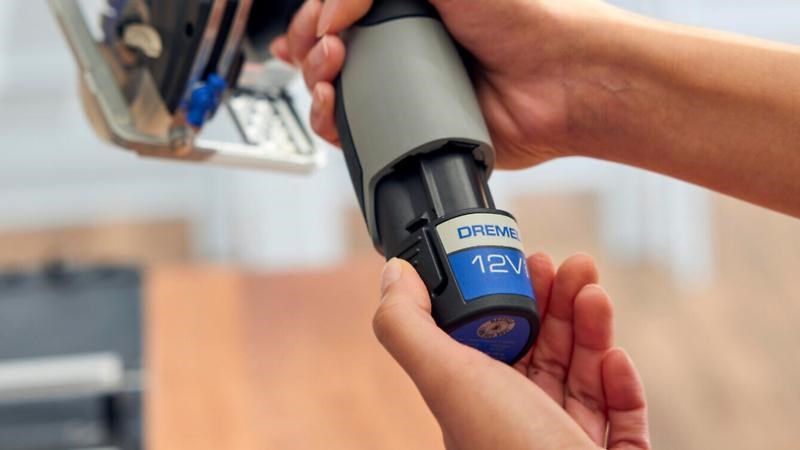 Dremel Blueprint kompaktní pila3 