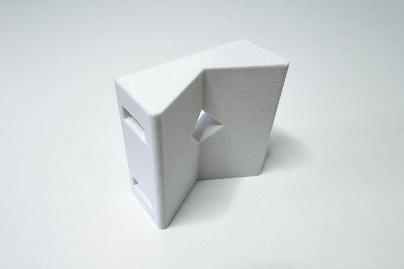 TP-LINK adaptér držáků kamer D-TC3XX-C, D-TC5XX-C, D-TC5XX-CL pro uchycení na sloup (60-130mm),  bílý s krytkou kabelů(1ks)0 