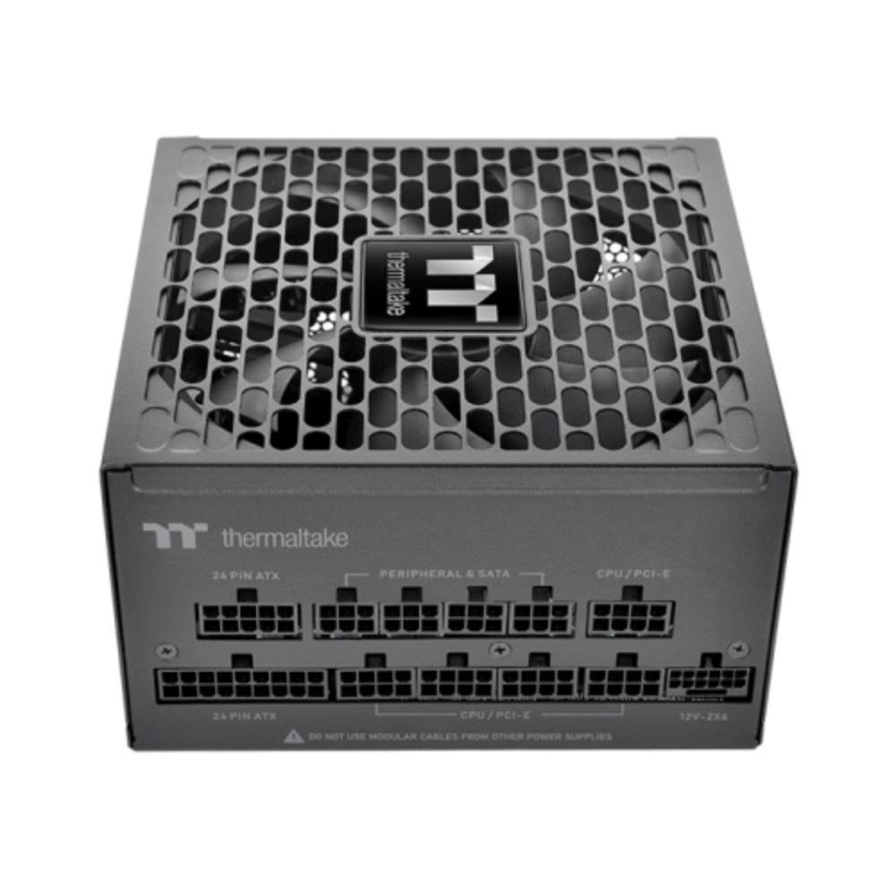 THERMALTAKE zdroj 850W Toughpower PT,  135mm,  Plně modulární,  80+ Platinum,  černá0 