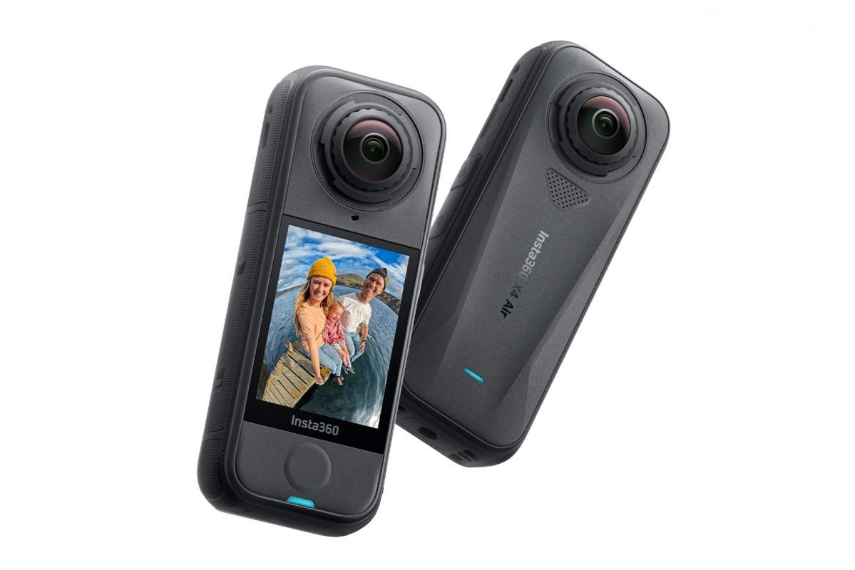 Insta360 X4 Air Starter Bundle akční kamera,  Černá,  8K /  30fps,  4K/  až 60fps,  6osý gyroskop,  360°,  Active HDR,  vodotěsná5 