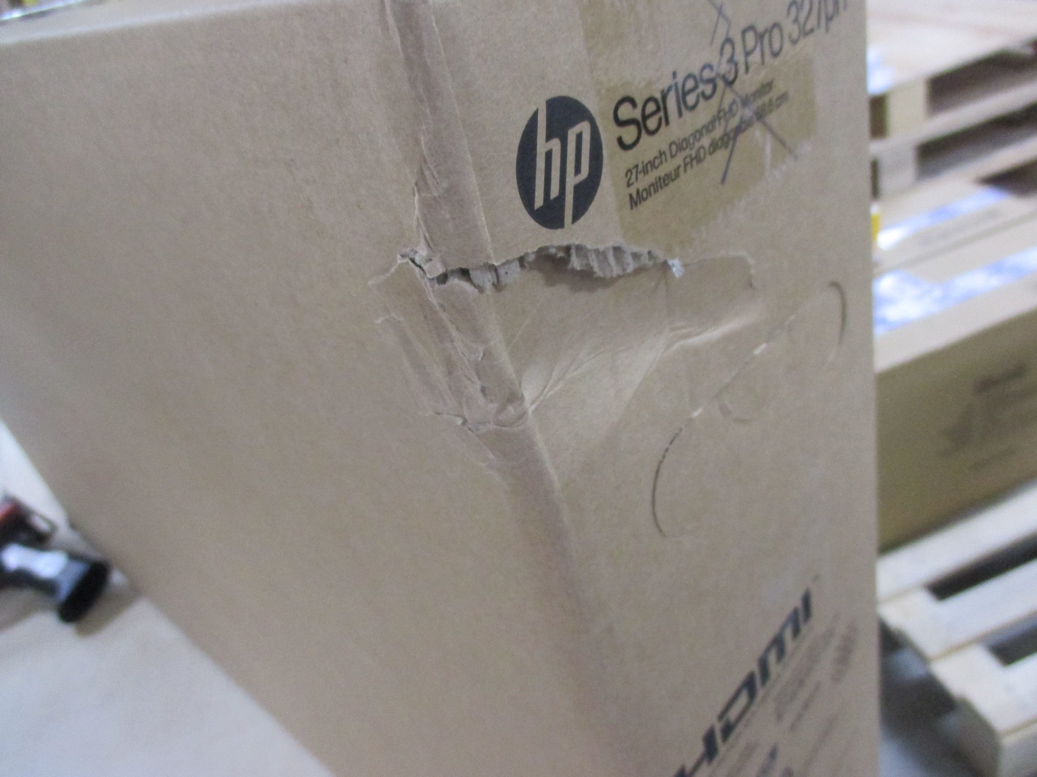 BAZAR - HP LCD 327ph 27