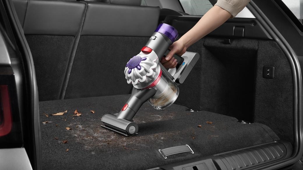 Dyson Car+Boat ruční vysavač,  šedá/ fialová,  výdrž až 50 min,  2 Tier Radial,  sací výkon 115 aW,  plně utěsněná filtrace1 