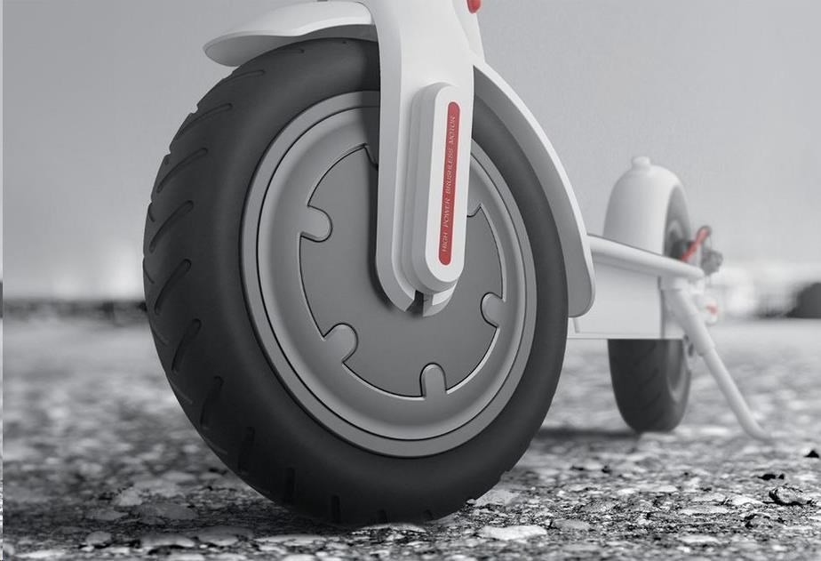 RhinoTech bezdušová pneumatika pro Scooter 8.5x2,  černá4 