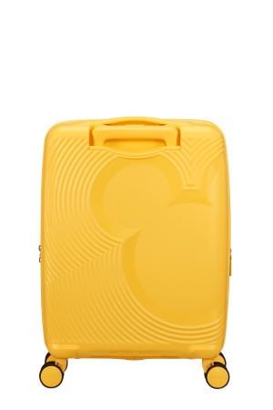 <p>American Tourister</ p>
<h4 class=