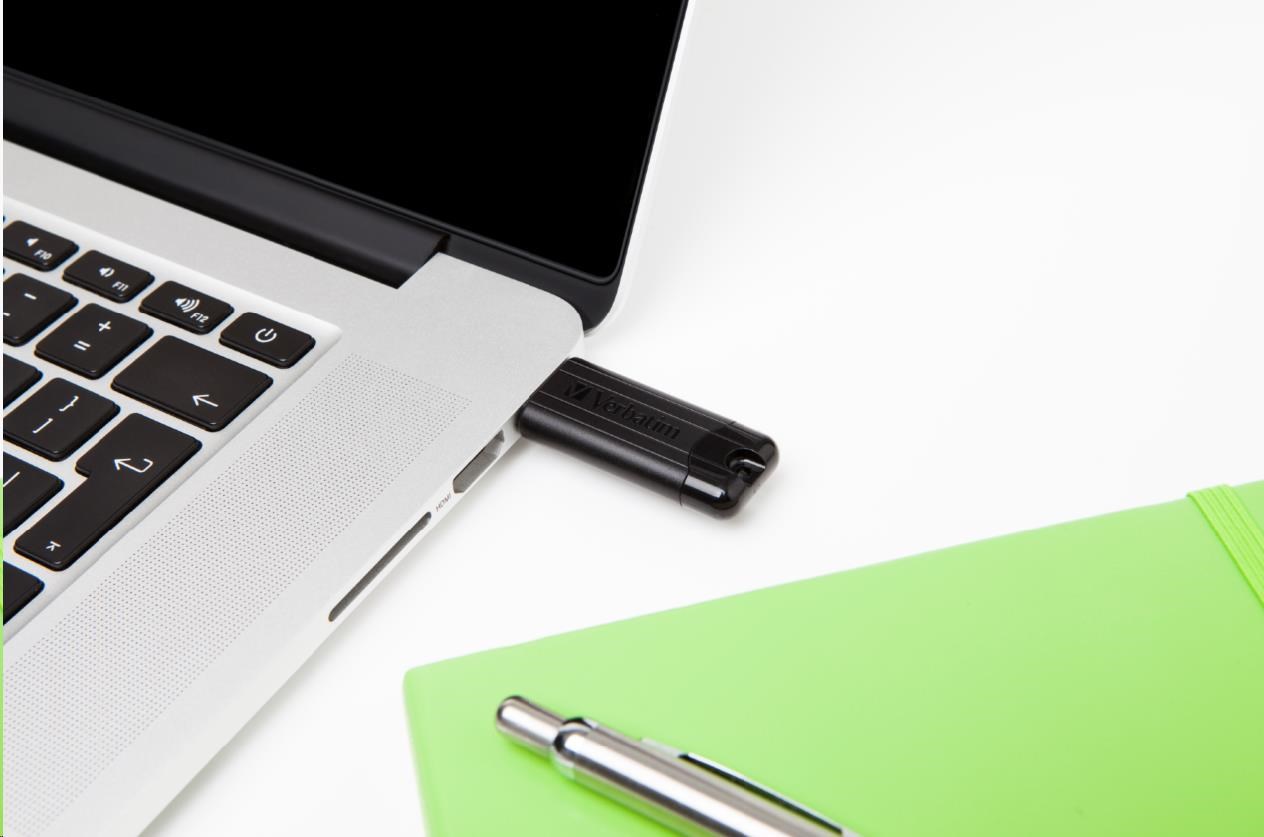 VERBATIM Flash Disk PinStripe USB 3.0,  32 GB - čierna2 