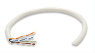 Intellinet UTP kábel,  Cat5e,  305 m,  24AWG,  materiál CCA,  sivý0 