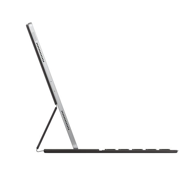 Smart Keyboard Folio for 11 (rozbalený)1