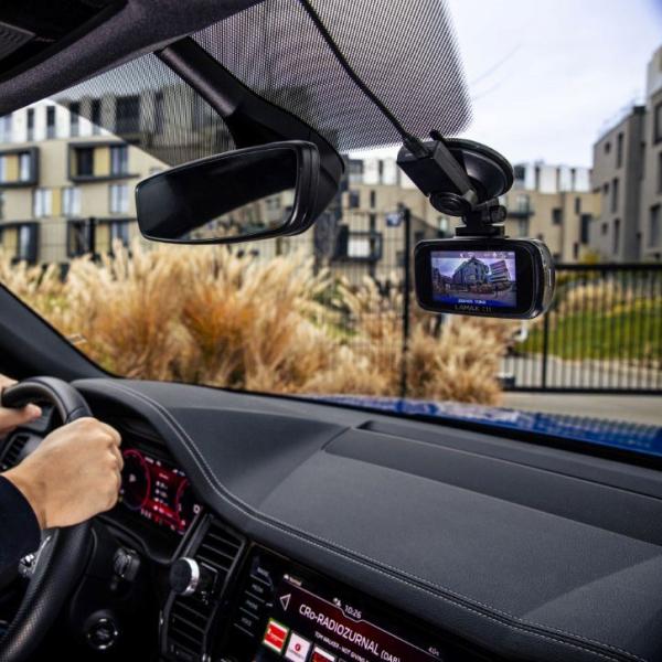 LAMAX C11 GPS 4K kamera do auta4