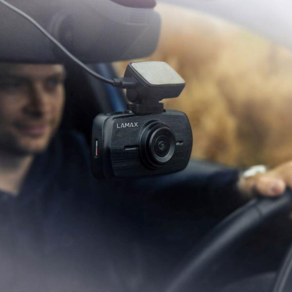 LAMAX C11 GPS 4K kamera do auta6