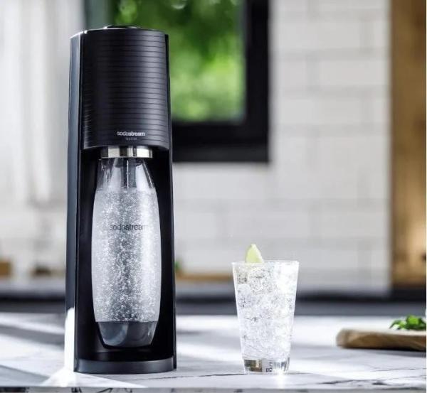 SodaStream Terra Black výrobník sody, mechanický, 1l láhev SodaStream Fuse, bombička s CO2, černý3