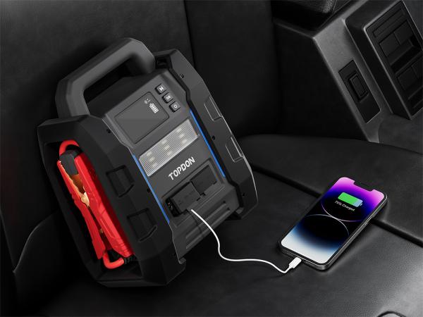 TOPDON štartér a tester autobatérie V4500Plus/ 32000mAh(120Wh)/ max. výstupný prúd 4500A/ / IP658