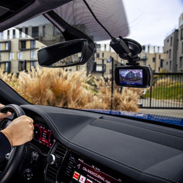 LAMAX C11 GPS 4K kamera do auta4 