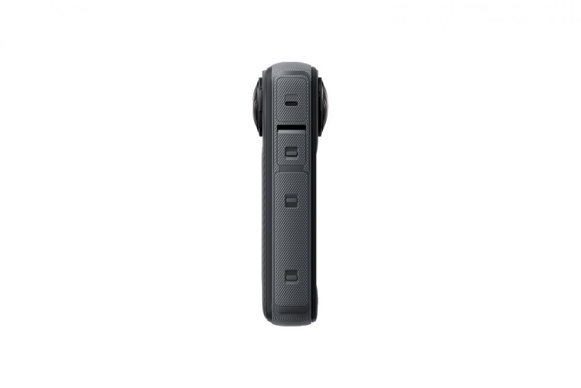 Insta360 X4 akční kamera, 8K / 30 fps, 4K/ až 100 fps, 6osý gyroskop, 360° záběr, Active HDR, vodotěsná6 