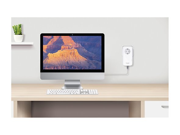 AV1300 Gigabit Passthrough Powerline Starter Kit KIT: 2× TL-PA8010P SPEED: 1300 Mbps Powerline SPEC: Qualcomm CPU, 1× Gi4 