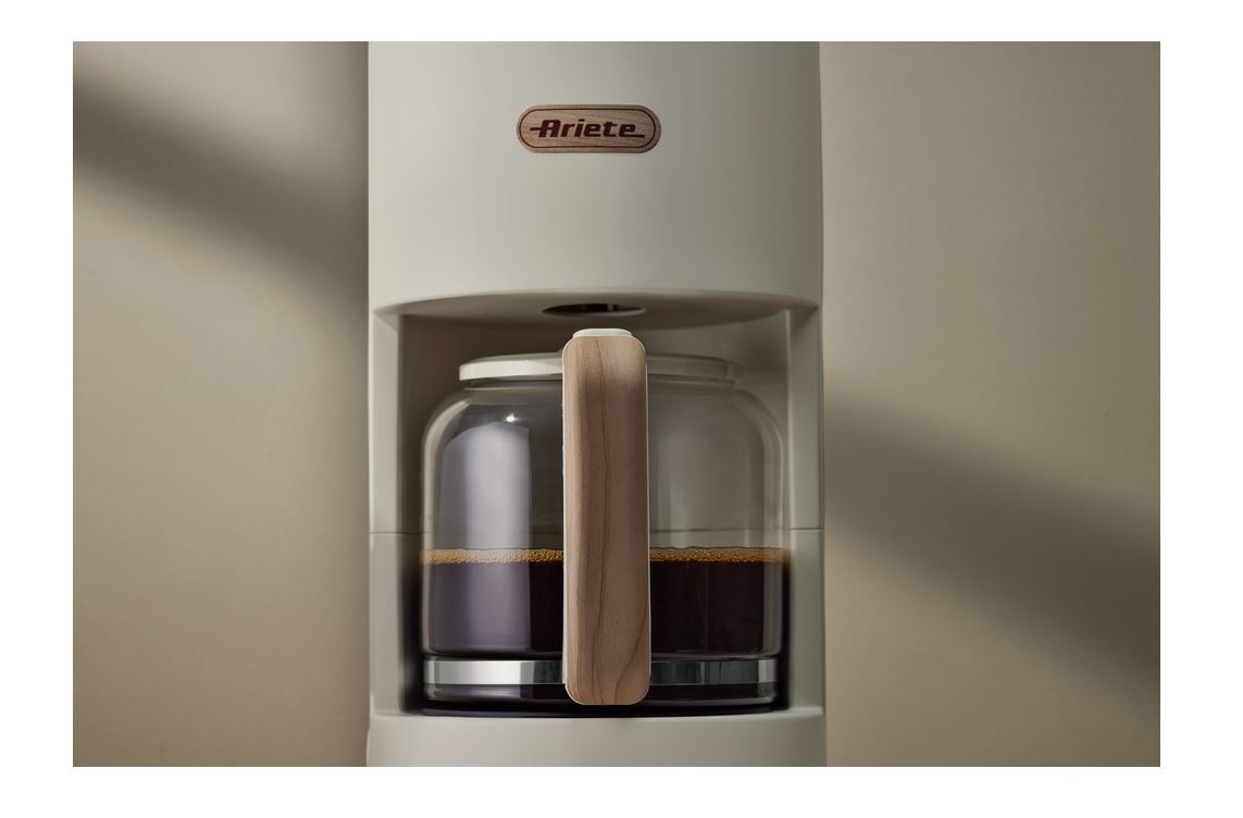 Ariete Breakfast Wood Drip Coffee Machine 1394/06, krémový