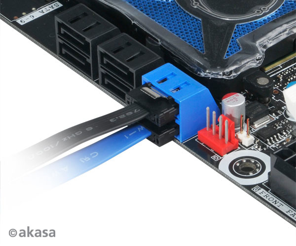 AKASA - Proslim - Sata kábel - 30 cm2 