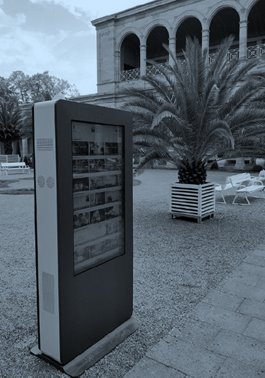 Prestigio DS OUTDOOR totem PDSOM43SWN0P, FHD: 1920x1080, 1500nit, -30to50°C,  IP65, Intel® Core™ i5 (1.7GHz), 24 7 