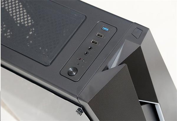 Aerocool Bolt, skrinka ATX, RGB LED, ventilátor, čierna 