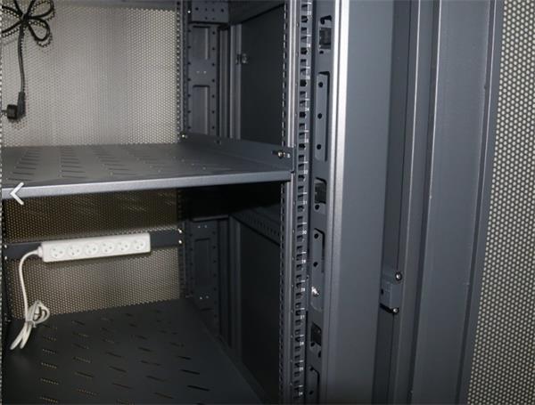 Eurocase stojanový skriňový rozvádzač GW8942, 42U / 19" 800x960x2000mm 