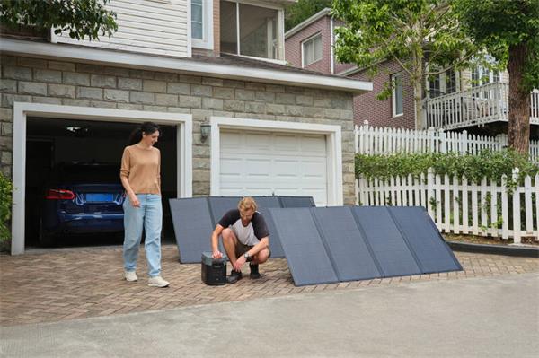 EcoFlow DELTA 2 Max bateriové stanice,  kapacita 2048 Wh,  výkon 2400 W,  druhá generace 