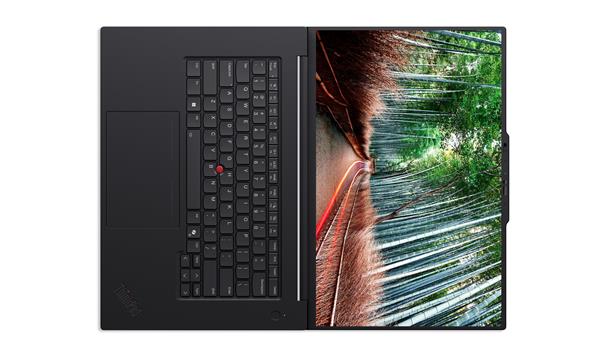 Lenovo TP P1 G8, Ultra 7 255H, 16.0˝ 3840x2400, RTX PRO 2000 Blackwell/8GB, 32GB, SSD 1TB, W11Pro, 800N, matný, 3y PS 