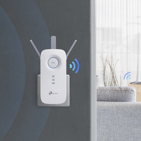 TP-LINK RE450 AC1750 Wi-Fi Range Extender, Wall Plugged, Qualcomm CPU, 3 external antennas, 1 Gigabit Port 