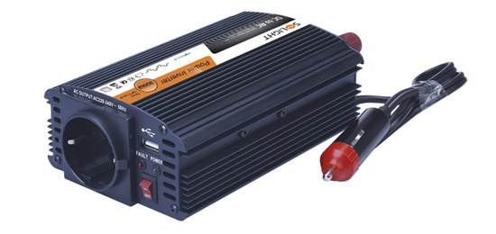 Solight invertor 12V, USB 500mA, kovový, čierny, max. zaťaženie: 300W