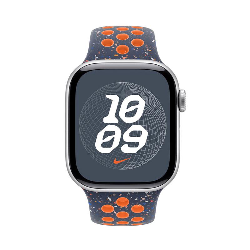 Apple Watch 40mm Blue Flame Nike Sport Band - M/L 